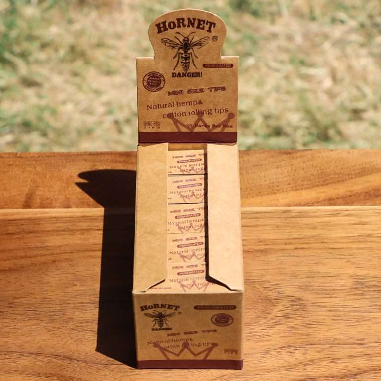 HORNET brown rolling filter tips box - 45mm size, 25 booklets x 50 sheets